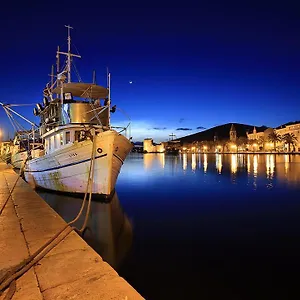 Blue View Apartment Trogir